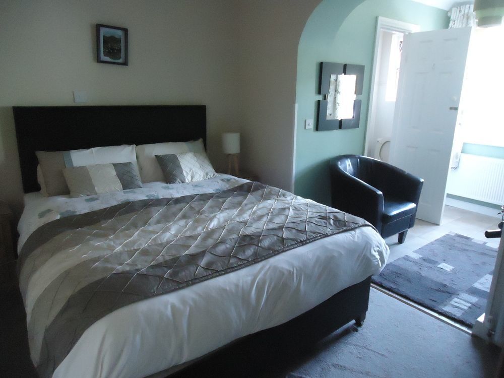 Bed and Breakfast Atlantic View Клифден Экстерьер фото