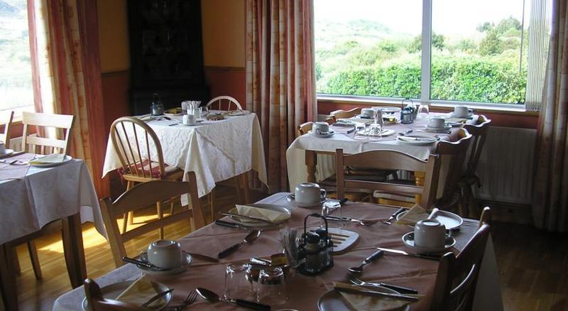 Bed and Breakfast Atlantic View Клифден Экстерьер фото