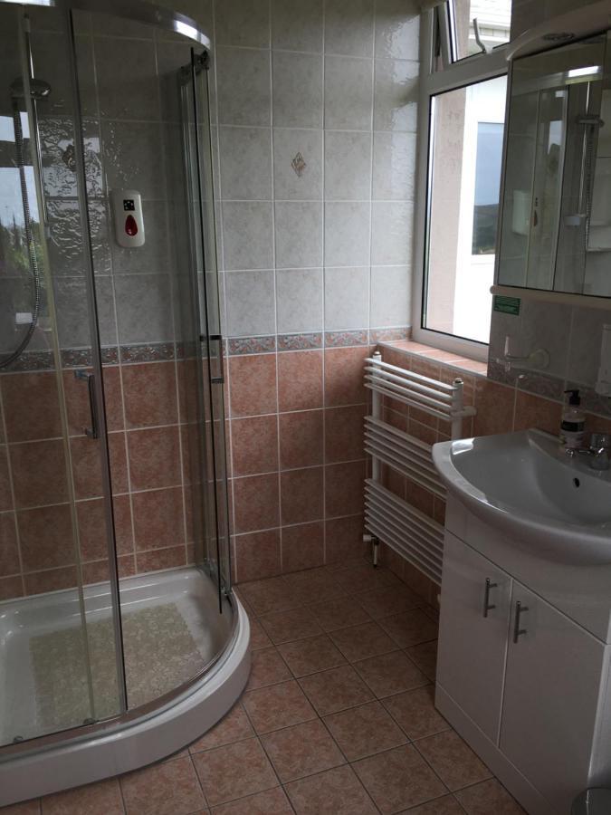 Bed and Breakfast Atlantic View Клифден Экстерьер фото
